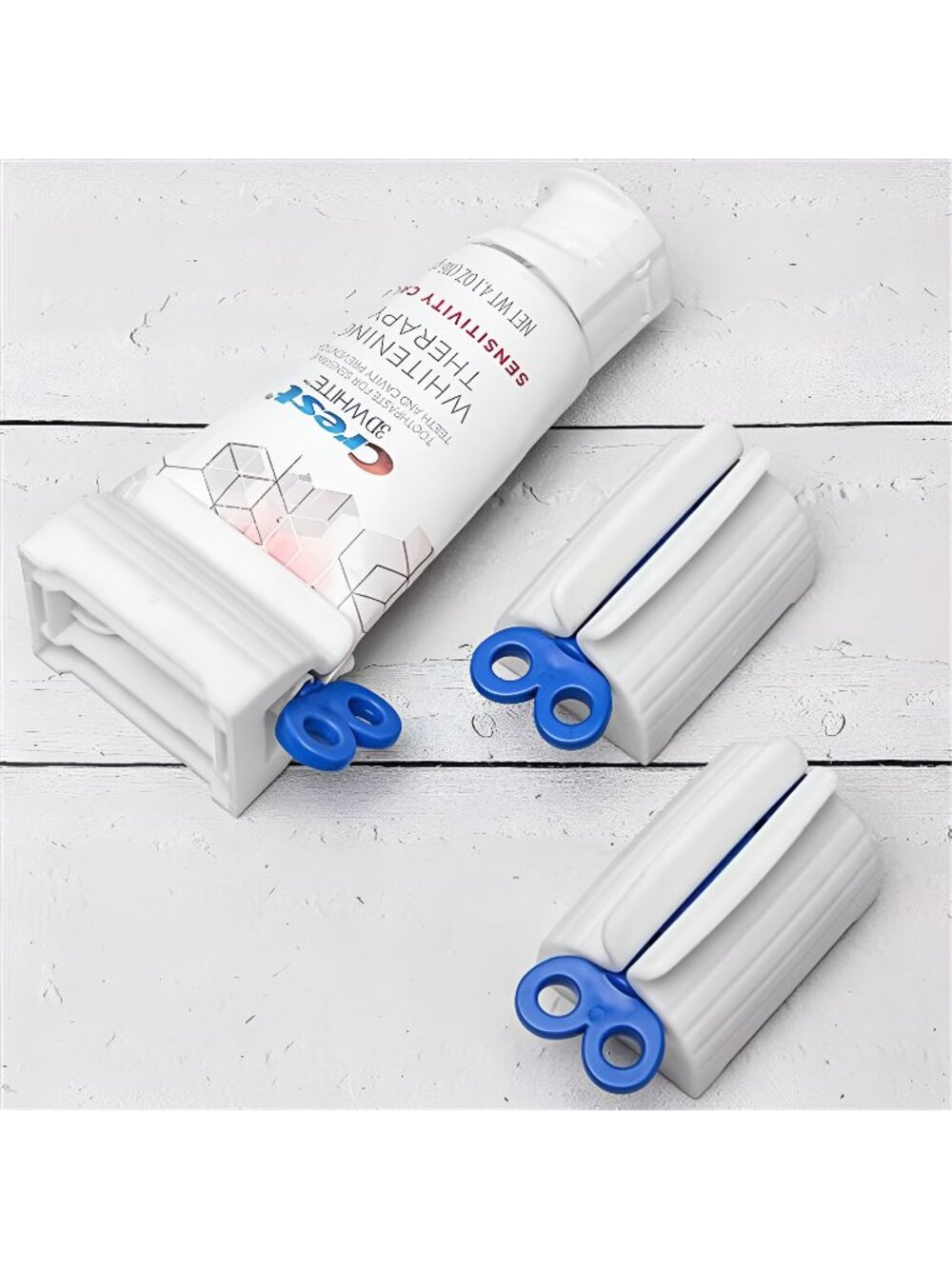 3 Pieces Tube Toothpaste Squeezer with Rolling Toothpaste Holder
